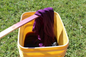 Checking the dye color.