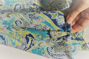 Side invisible zipper that I'm not touching!